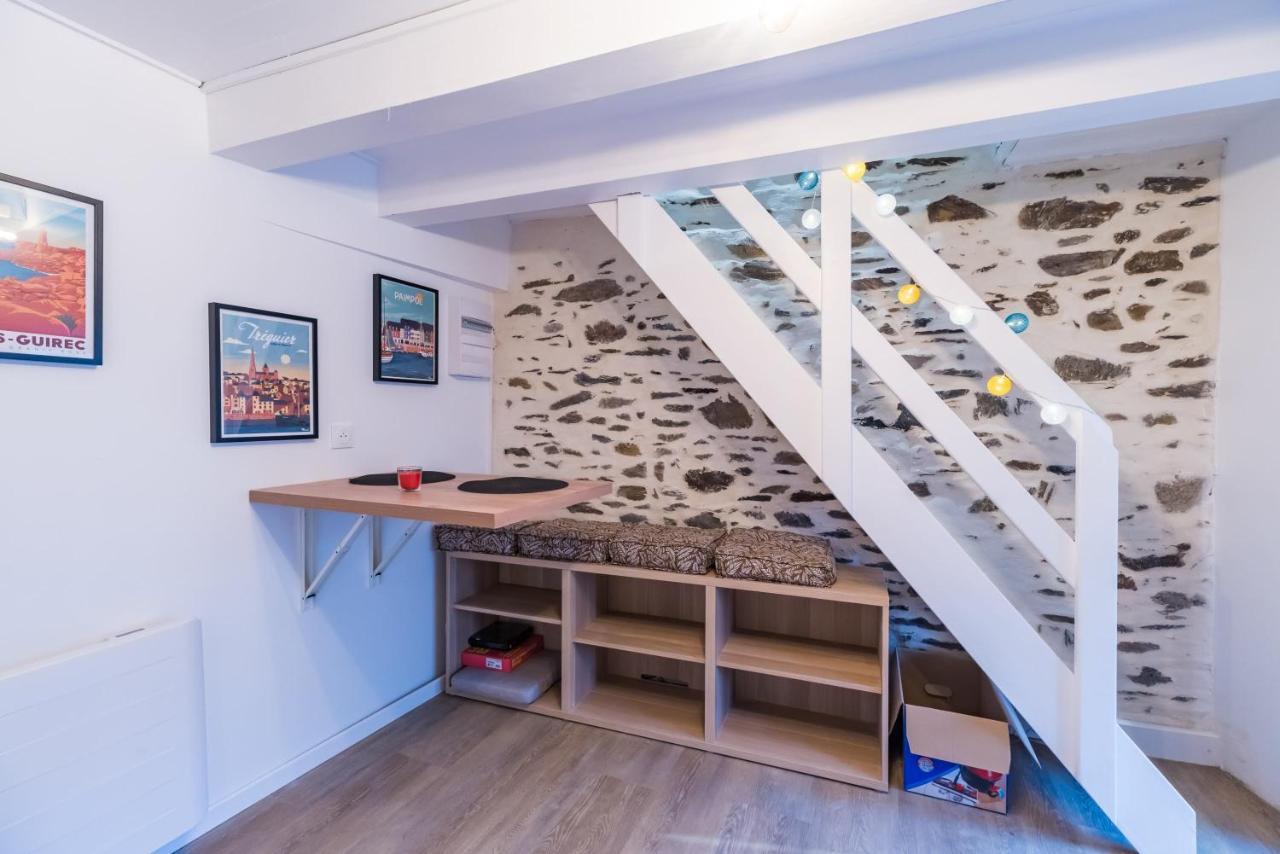 Logement Duplex Au Coeur De Treguier 아파트 외부 사진